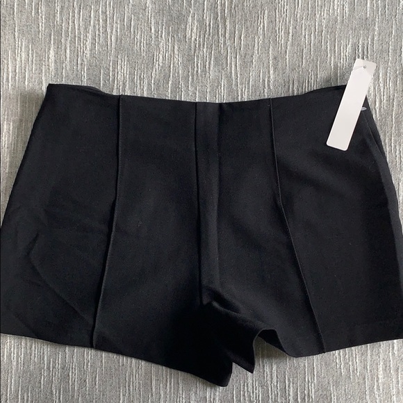 Shorts basic - Picture 2 of 7